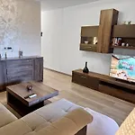 Nevera Apartmán