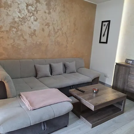 Nevera Apartman Fiume