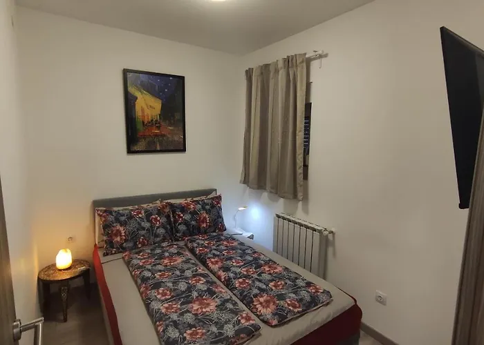 Nevera شقة غييكا